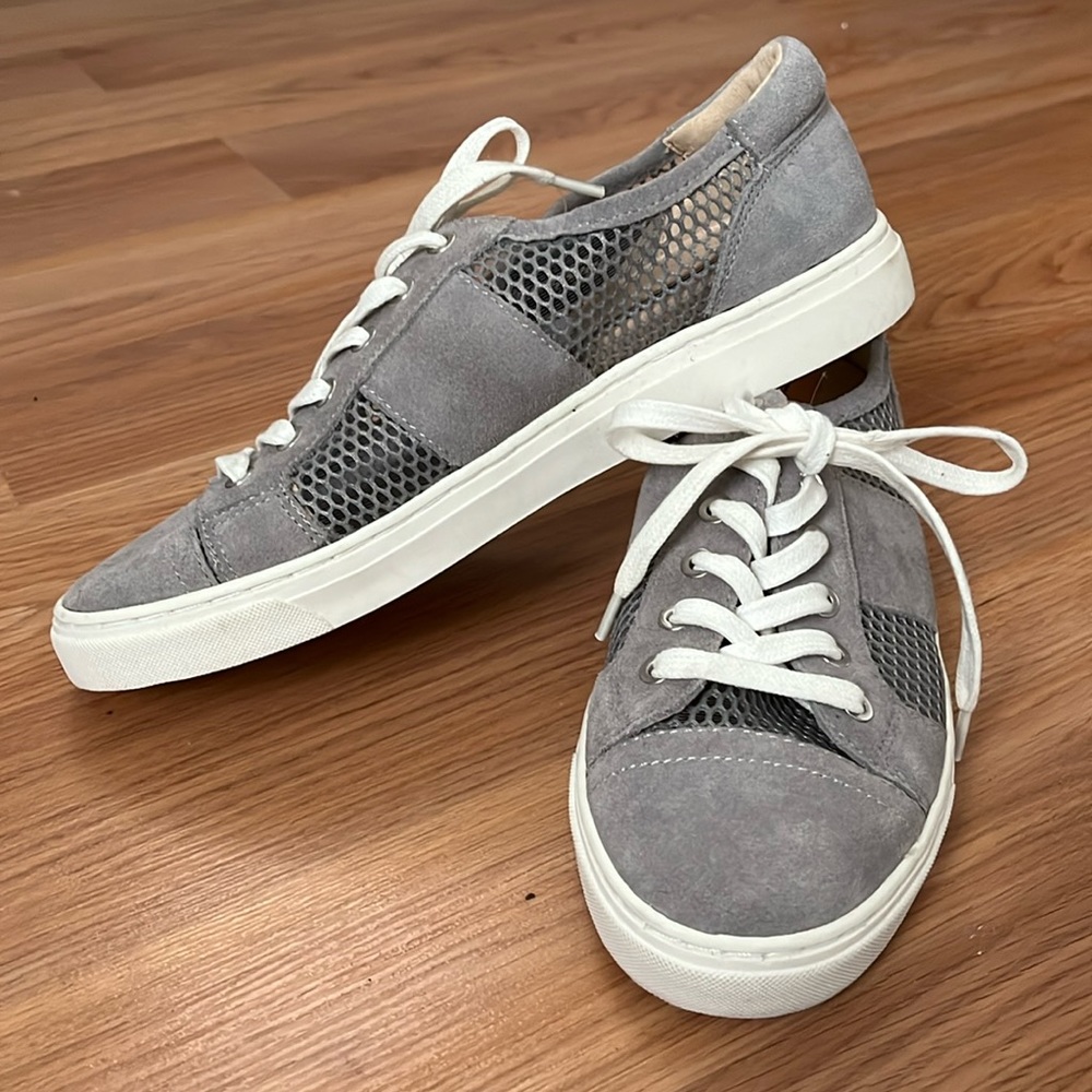 Vince Camuto Sneakers